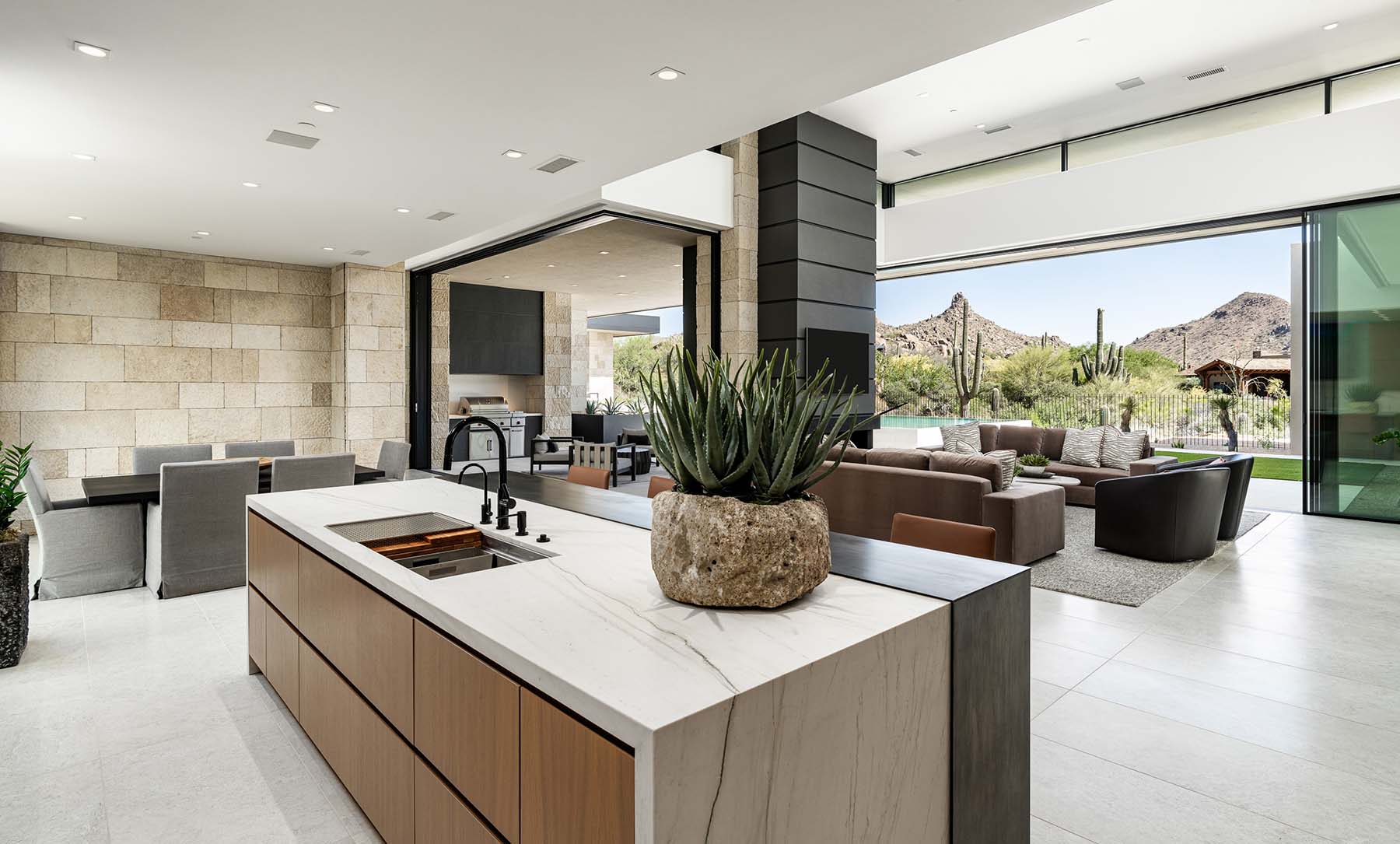 Pinnacle Pavilion kitchen to great room 