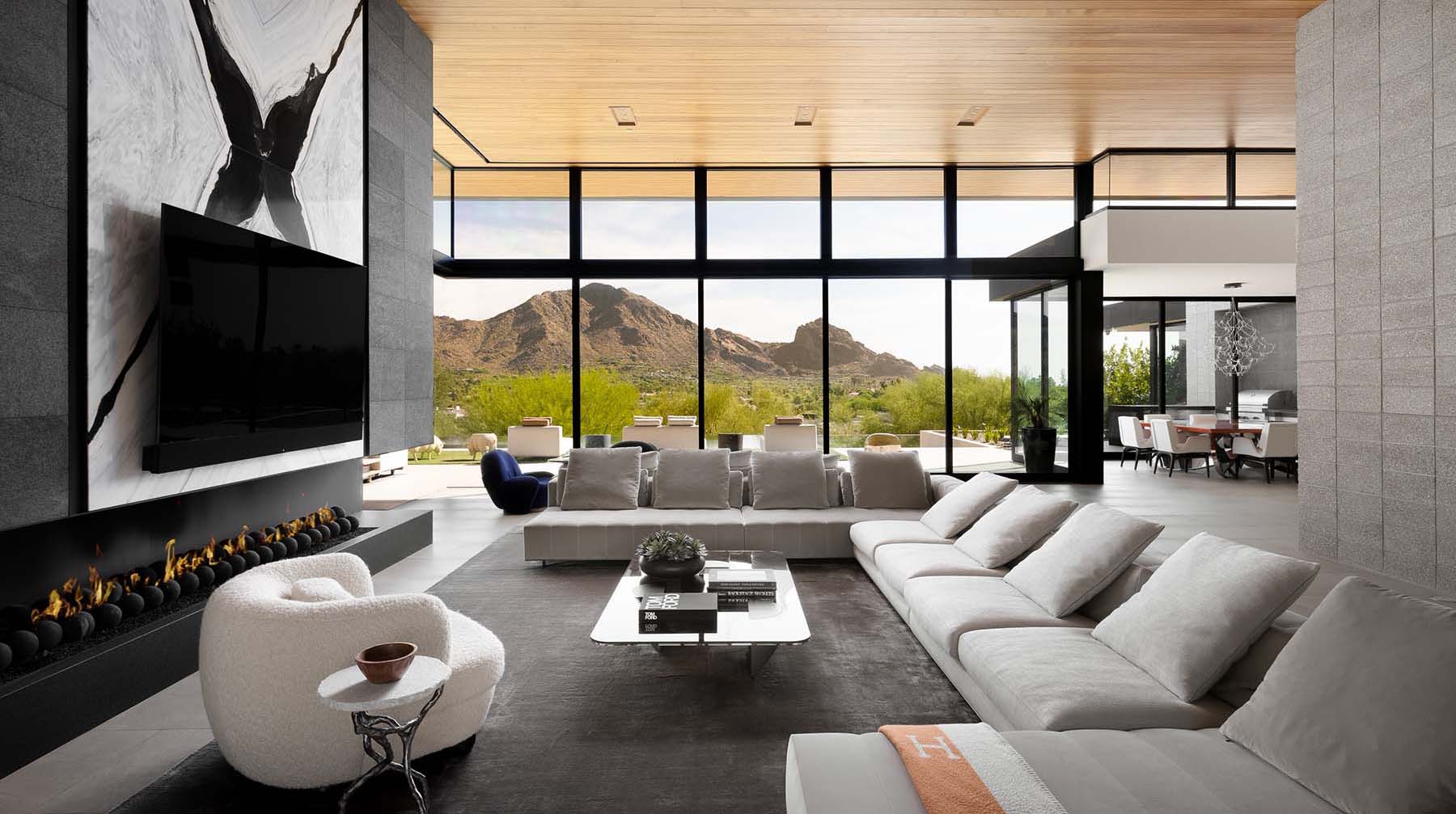 Moody Modern feature 4 
