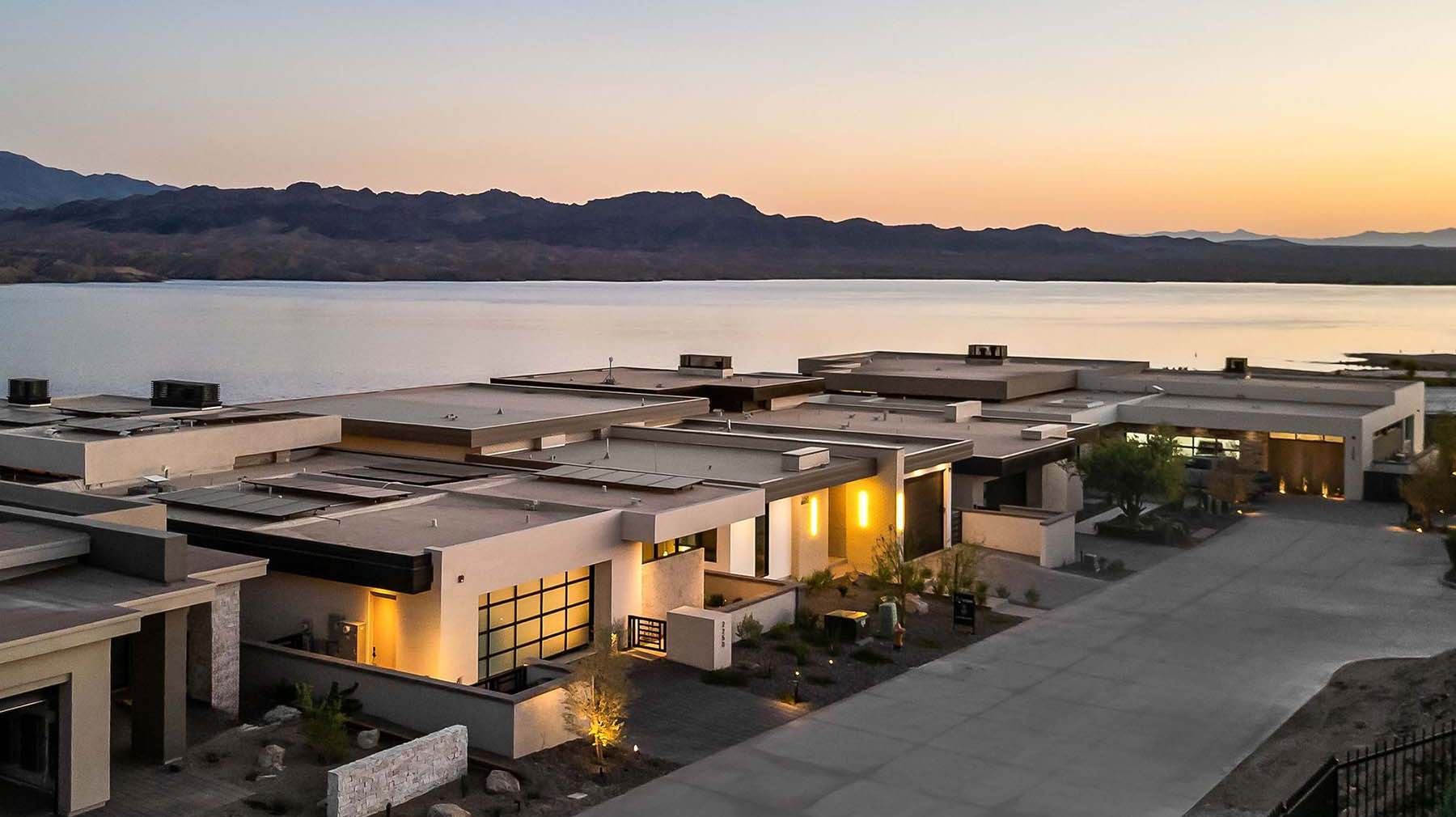 Lakeside HavenICONIC LIFE feature 2 Located in Scottsdale Ariz Drewett Works is an award winning architecture firm specializing in luxury residential hospitality and commercial architecture